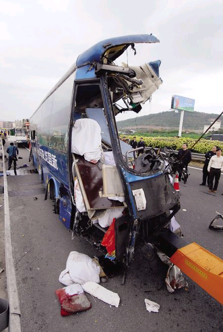 bus_in_twee_china_1