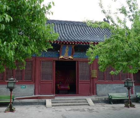 zhihua-tempel-beijing-6