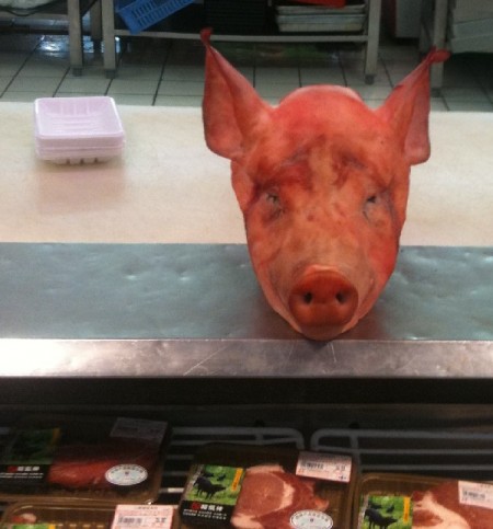 a-varkenskop-china-supermarkt-2